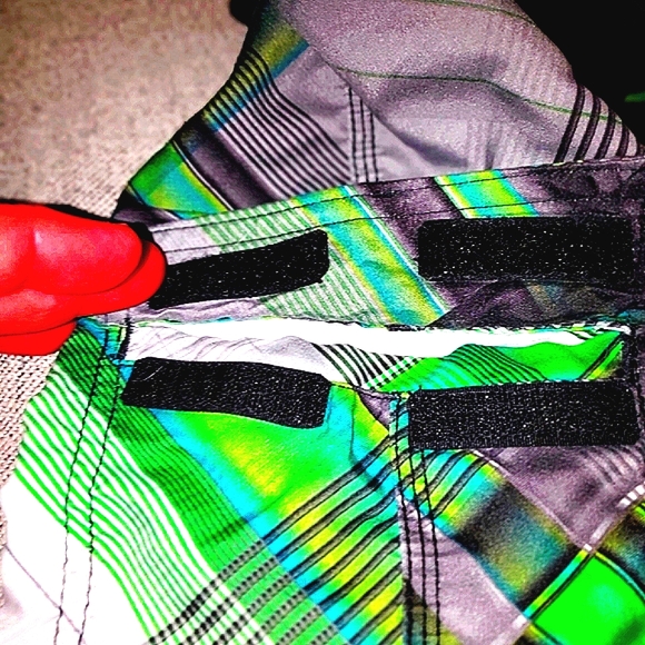 O'Neill Board/Surf/SWIM Trunks/Shorts XL - Baked Green - Picture 4 of 5